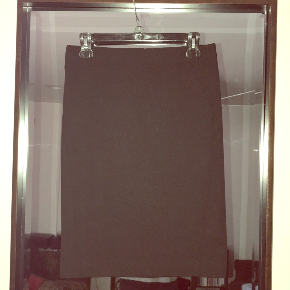 Ann Taylor Loft Black Pencil Skirt size 2